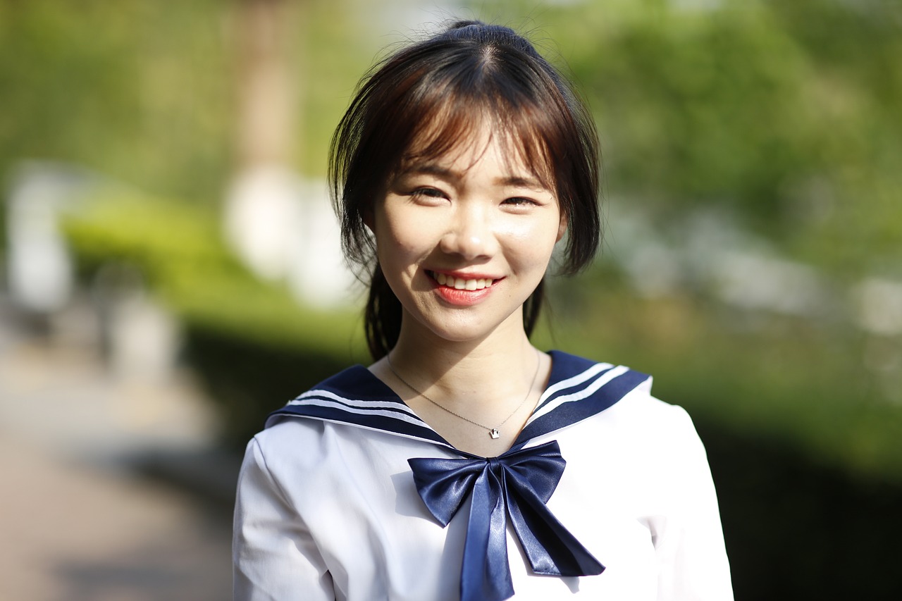 青春校园恋爱电影，美好年华的恋曲篇章
